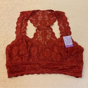 S/M ANEMONE Rust Lace Bralette